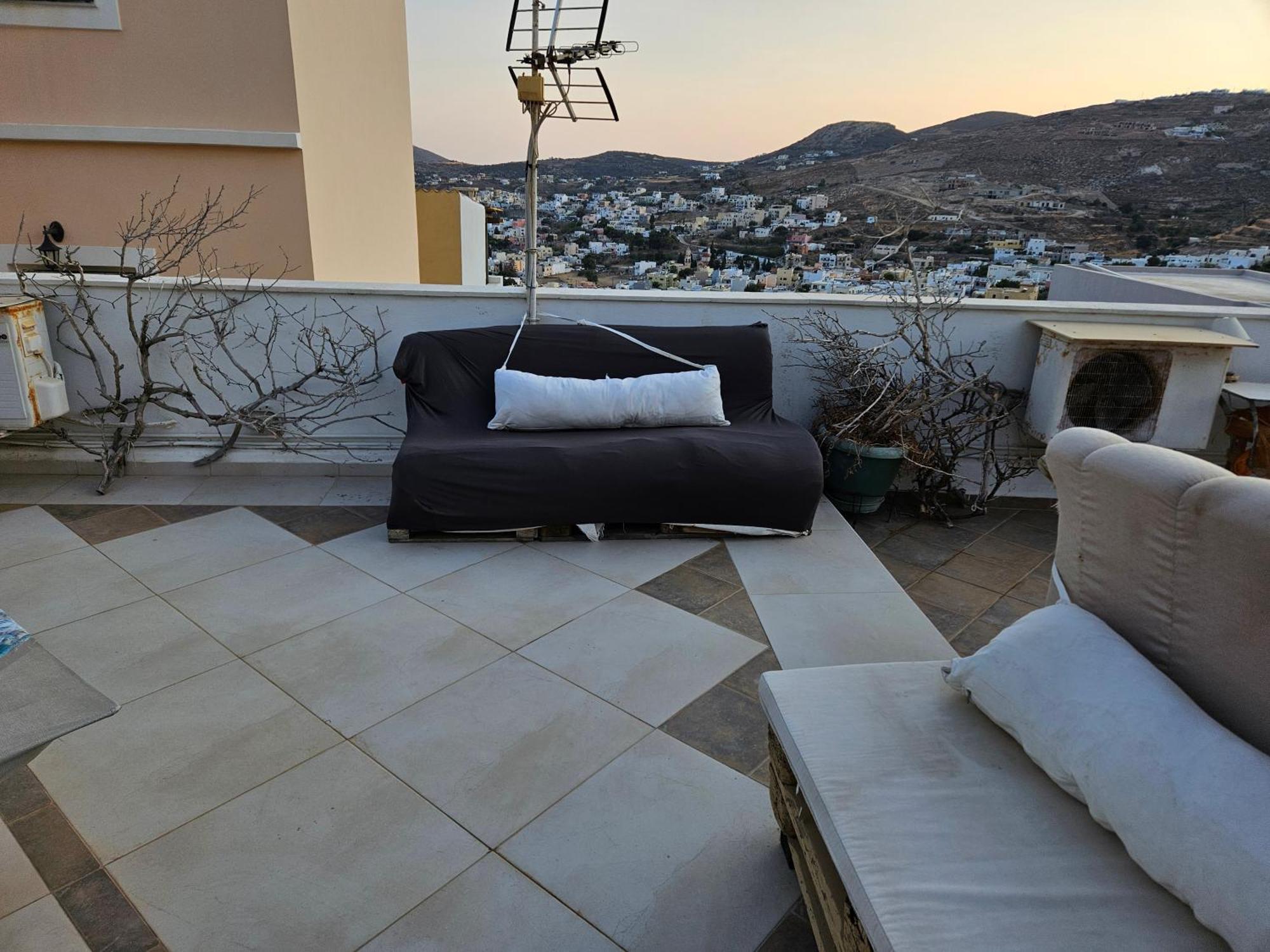 New Style In The Neighborhood Apartment Ermoupoli Bagian luar foto